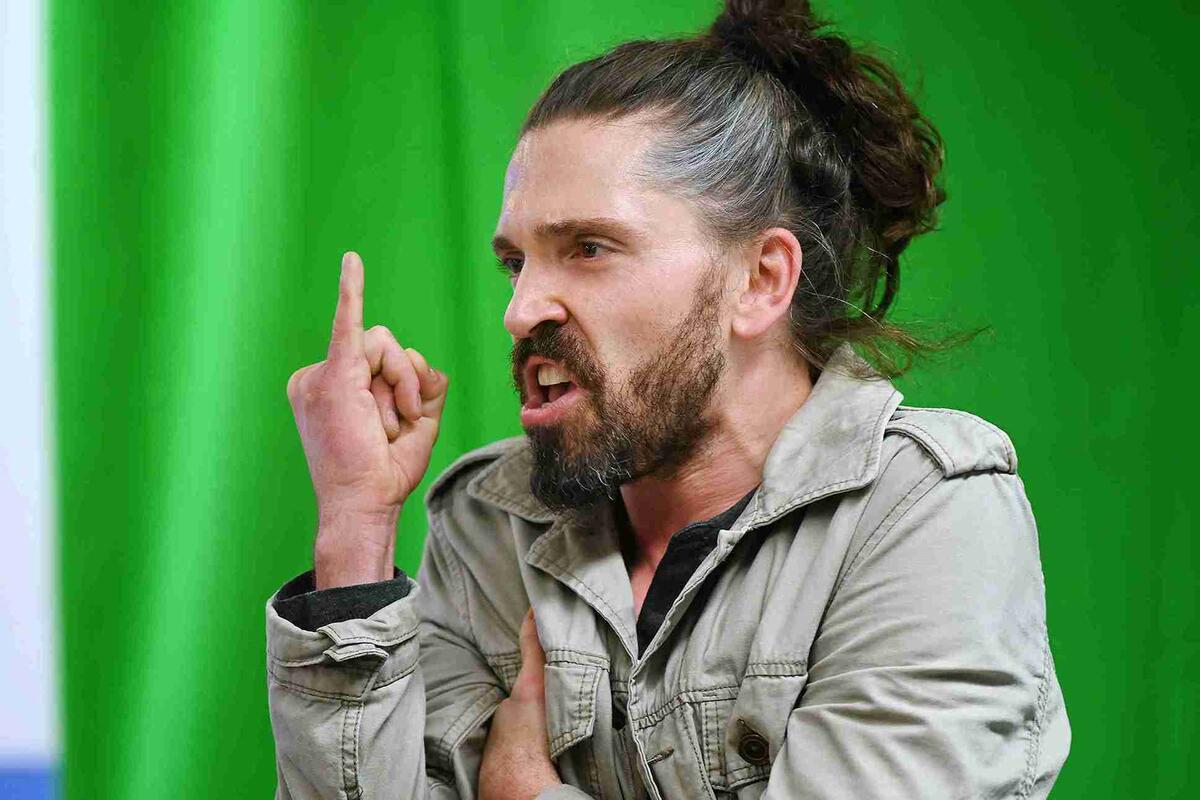 Die Wanze – Insektenkrimi nach dem Roman von Paul Shipton