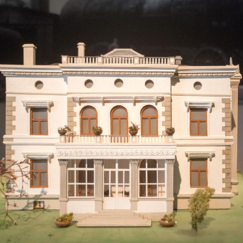 Öffentliche Führung zum Themenjahr _Home, sweet Home_Villa Schönfeld – Geschichte eines Hauses, Bild: Städtisches Museum Herford Öffentliche Führung zum Themenjahr „Home, sweet Home“ Villa Schönfeld – Geschichte eines Hauses